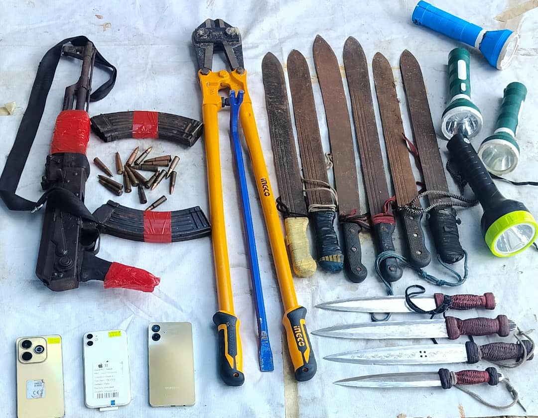 Delta Police Gun Down Kidnappers, Cultists, Recover AK4, 7 Other Guns, Ammunition