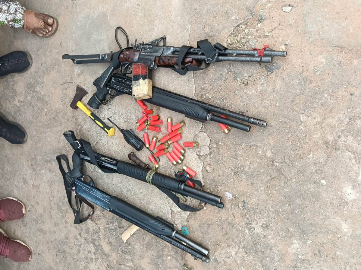 Police Bursts Armed Gang, Drugs Cartel, Recovers Hard Drugs, Arrests Female, 5 Others With Arms, Ammunition