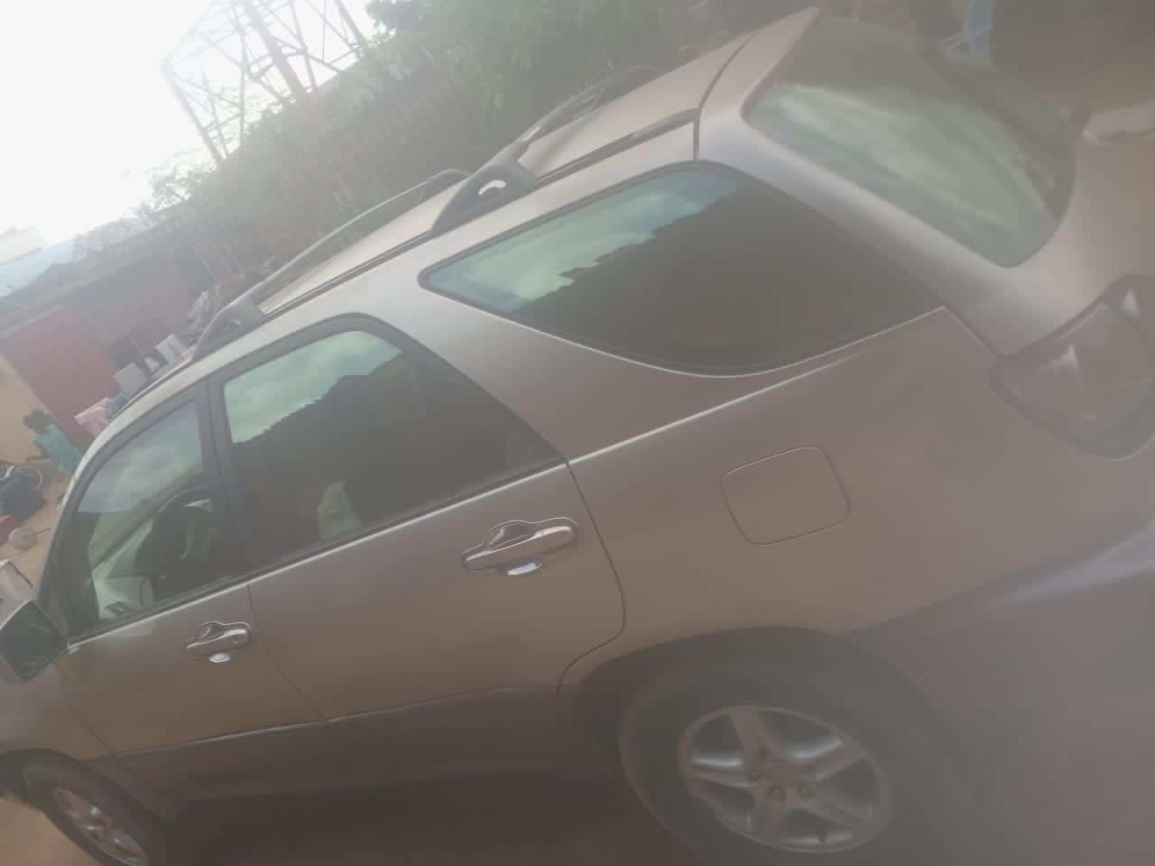 Ogun Police Recovers SUV Car Stolen ln Lagos, Arrests Security Guard, Two Others