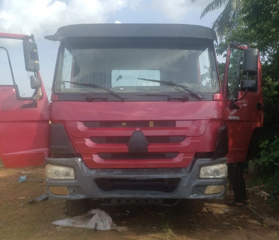 Breakthrough: Delta Police Recovers Stolen Trailer In Anambra, Arrests Lady With 13 Bags Of Indian Hemp