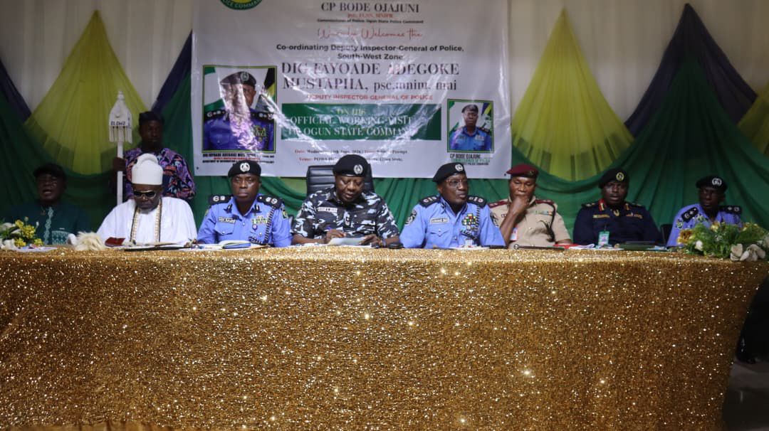 Heightened Insecurity: DIG Fayoade Meets Royal Fathers, Army, NUJ, NLC, NURTW, DSS, Immigration, Rights Groups, Others