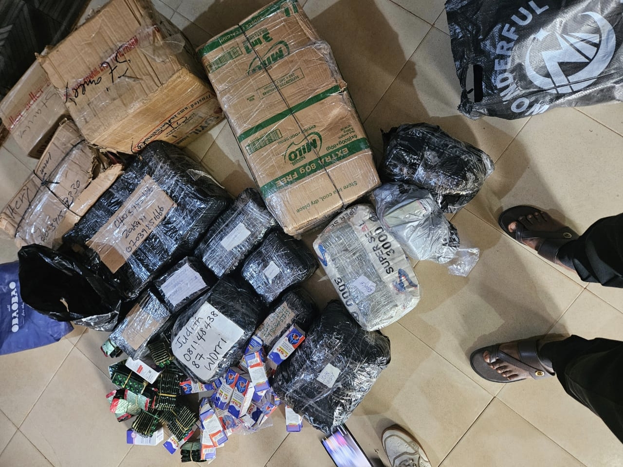 Police Arrests Suspected Armed Robbers, Recovers Large Quantities Of Illicit Drugs In Abandoned Vehicle
