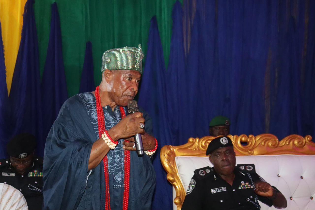 Ogun: CP Ojajuni Meets Monarchs, Hunters, As He Tours Police Commands To Strengthen Security