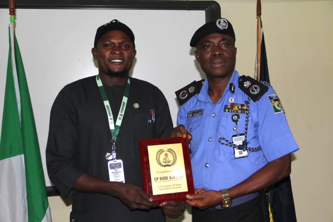 NANS Gives CP Ojajuni Award For Exemplary Leadership, Also Afenifere As Best CP In South West